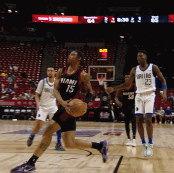 布伦森转发阿伟战斧扣篮：我以前也这样打球