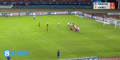 纳扎里奥在社交媒体庆祝击败泰山：再次贡献助攻 我们河南坚强前行