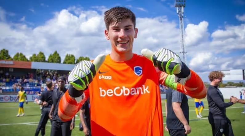 切尔西囤积门将引发混乱:目前俱乐部已经有7位门将 还在求购第8位