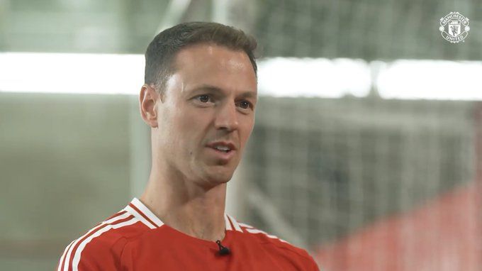 埃文斯:滕哈格自评是一个胜利者 曼联今年的目标是夺得更多冠军