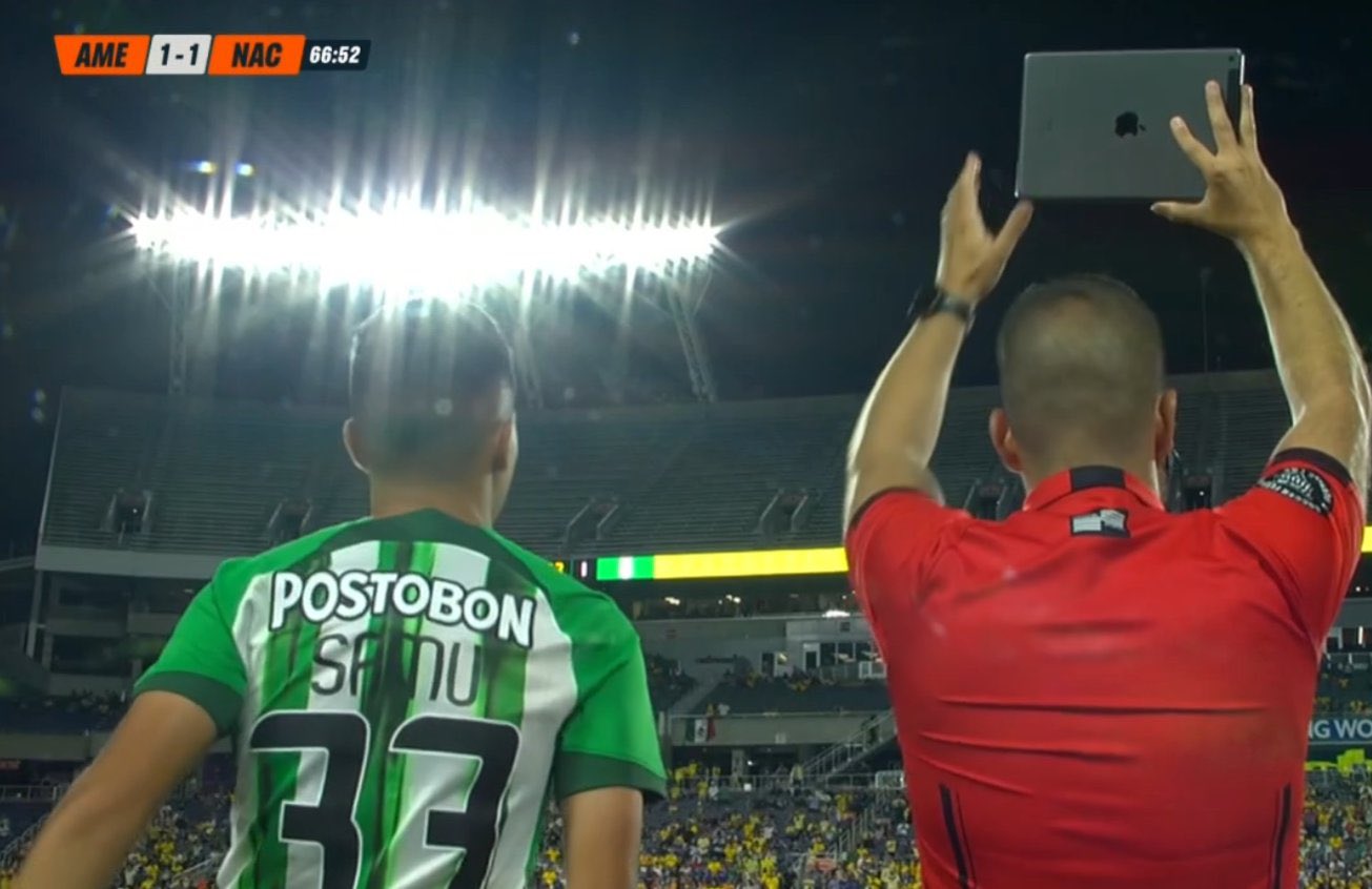 今日趣图:明日主帅生死战?曼奇尼&伊万,谁输谁下课