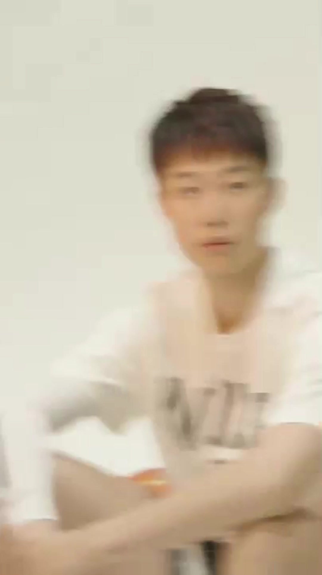 未来之星🤩19岁女篮小将邓雨婷签耐克 曾获超60所NCAA转学邀请